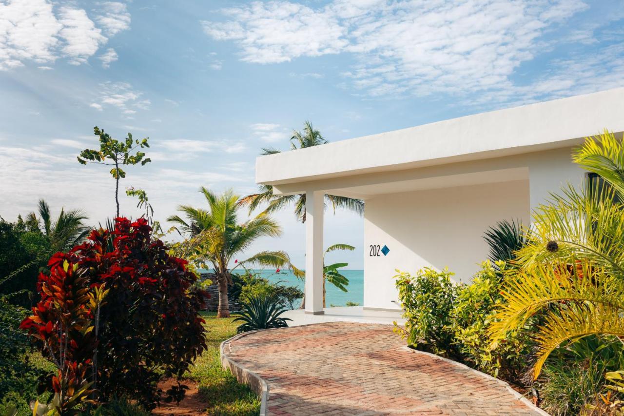 Safira Blu Luxury & 5* Nungwi