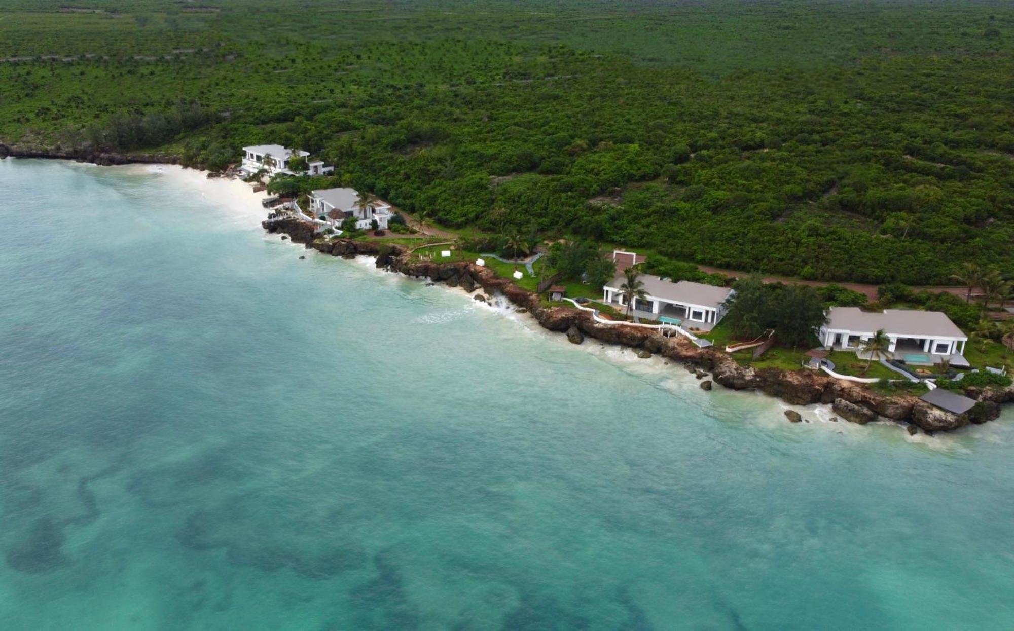 Safira Blu Luxury & Hotel
